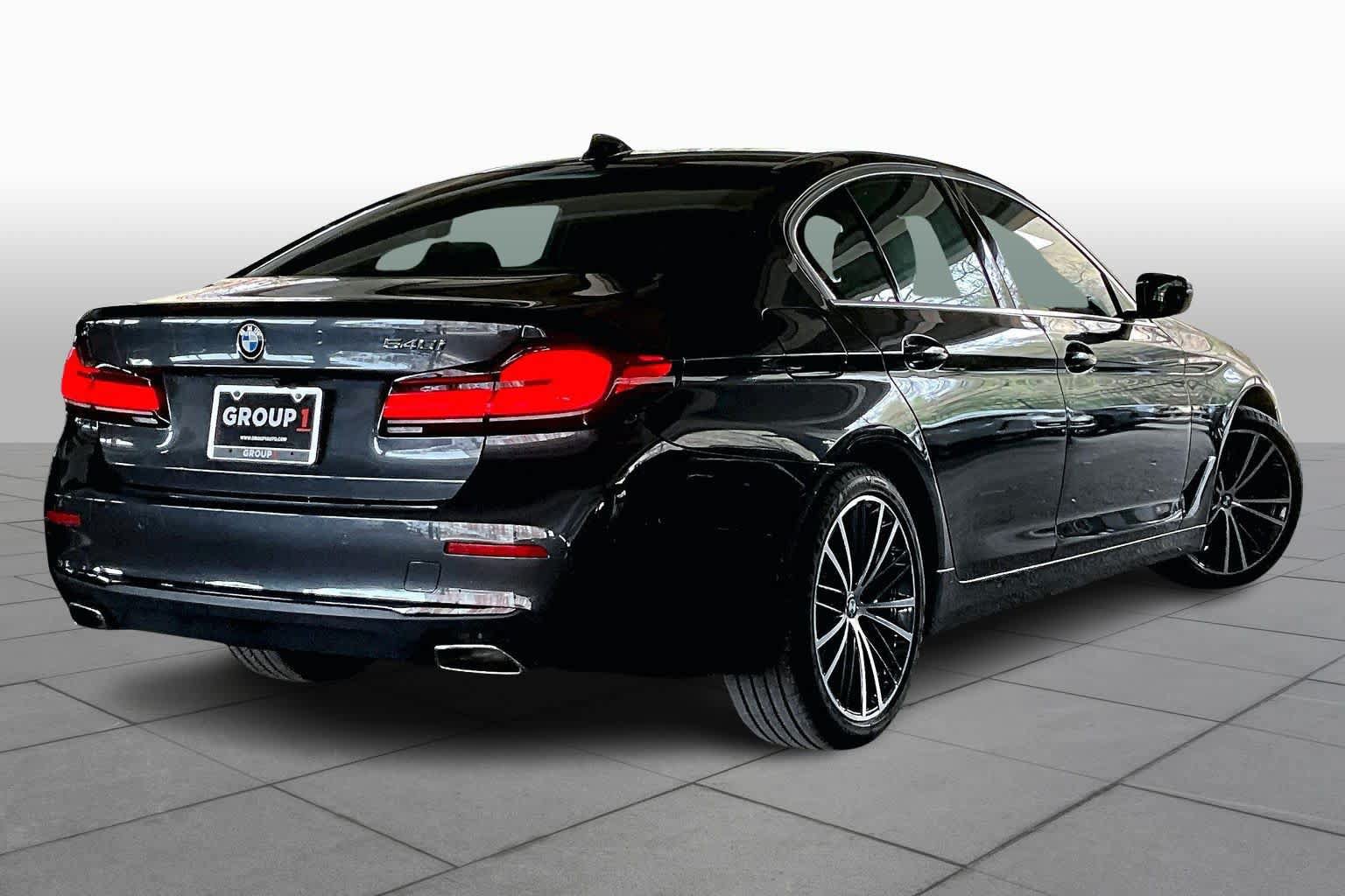 Used 2021 BMW 540i w/ Convenience Package RWD image 12