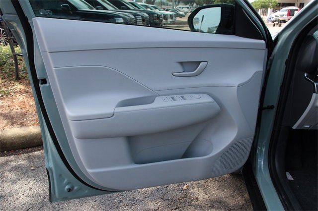 Used 2026 Hyundai Kona SEL Sport image 12