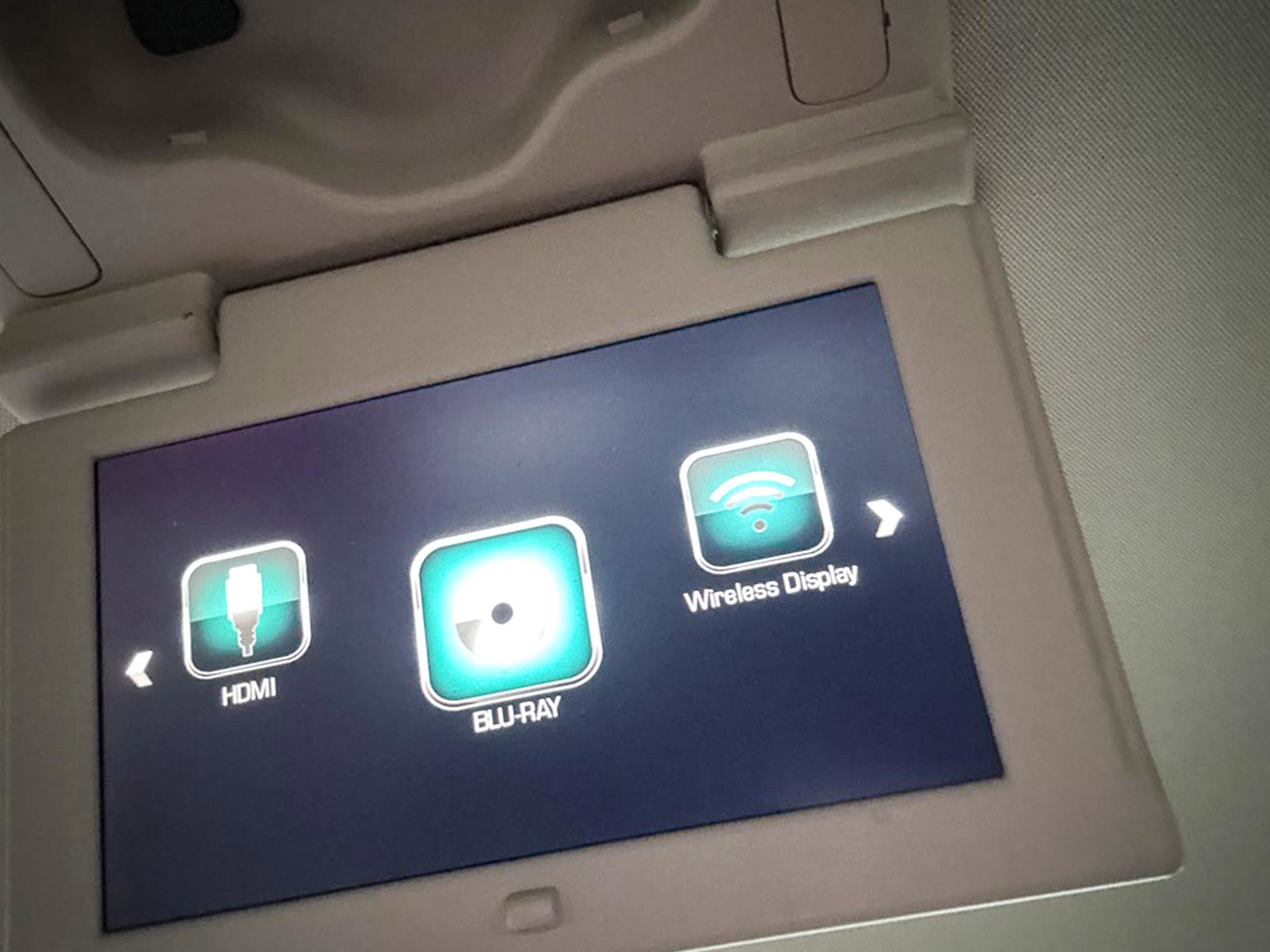 Used 2017 Chevrolet Suburban Premier image 29