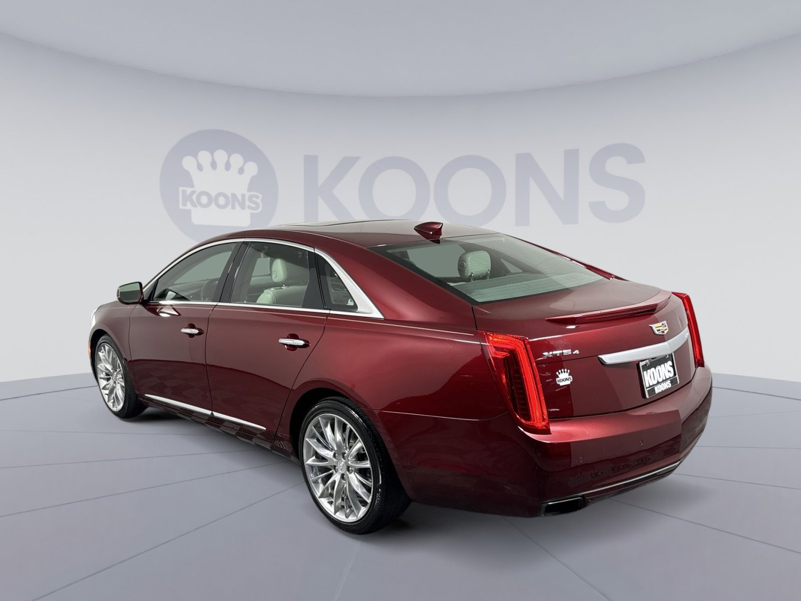 Used 2016 Cadillac XTS Vsport Platinum image 4