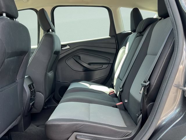 Used 2018 Ford C-MAX SE w/ Equipment Group 201A FWD image 10