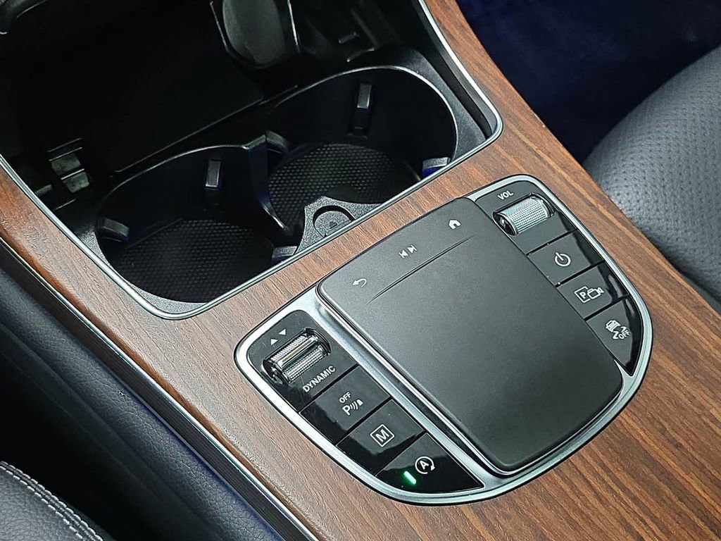 Used 2022 Mercedes-Benz GLC 300 4MATIC image 19