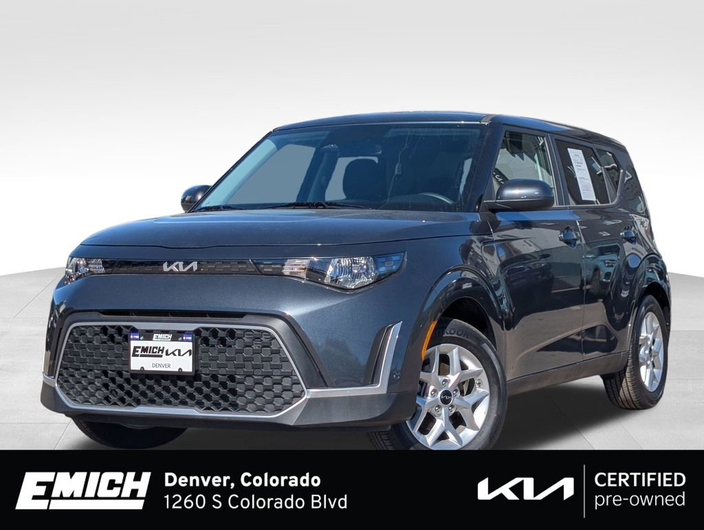 Certified 2025 Kia Soul LX image 1