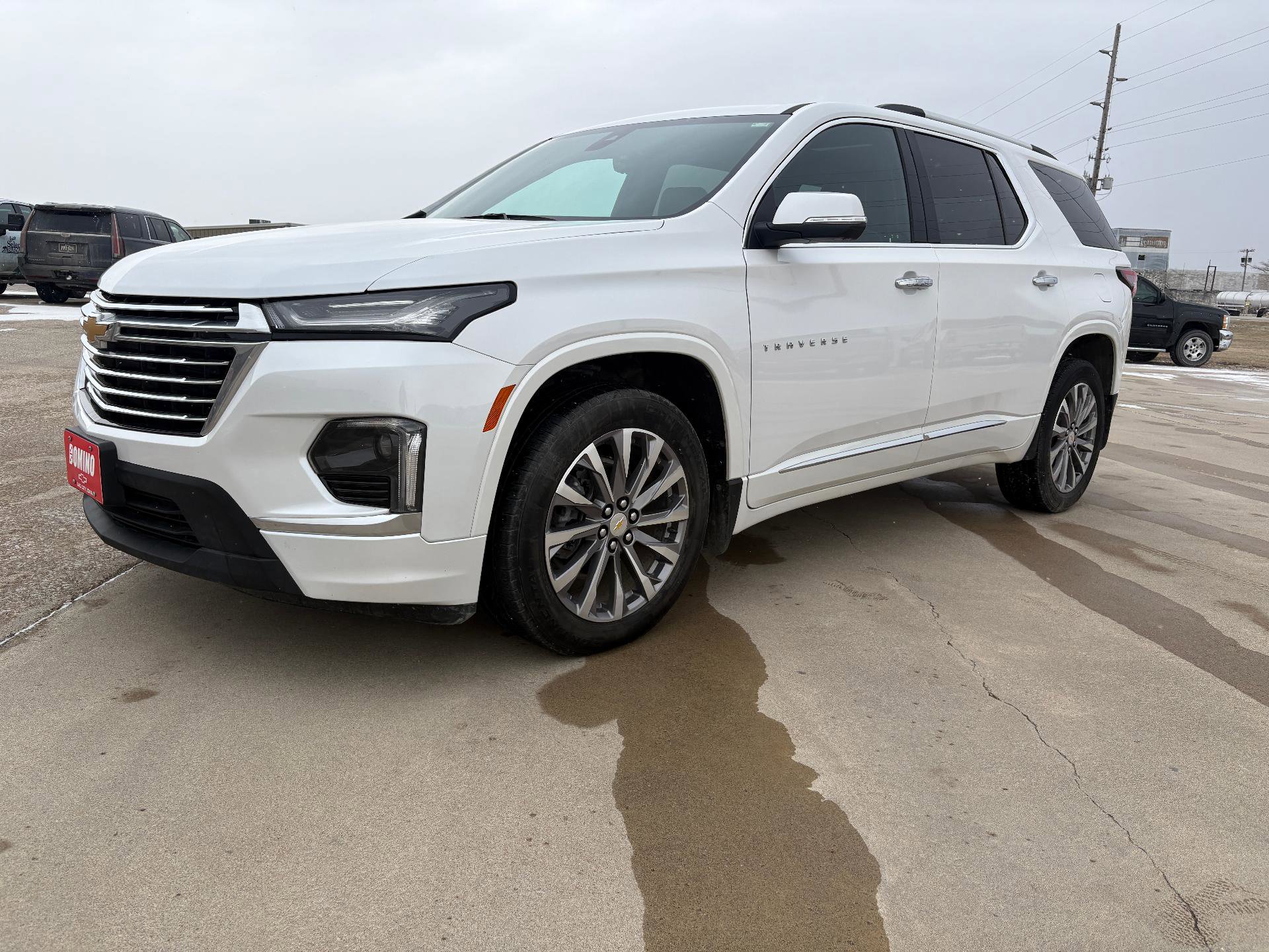 Used 2023 Chevrolet Traverse Premier w/ LPO, Floor Liner Package image 2