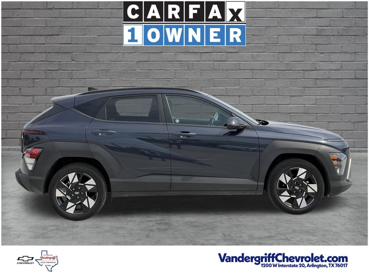 Used 2025 Hyundai Kona SEL FWD image 3