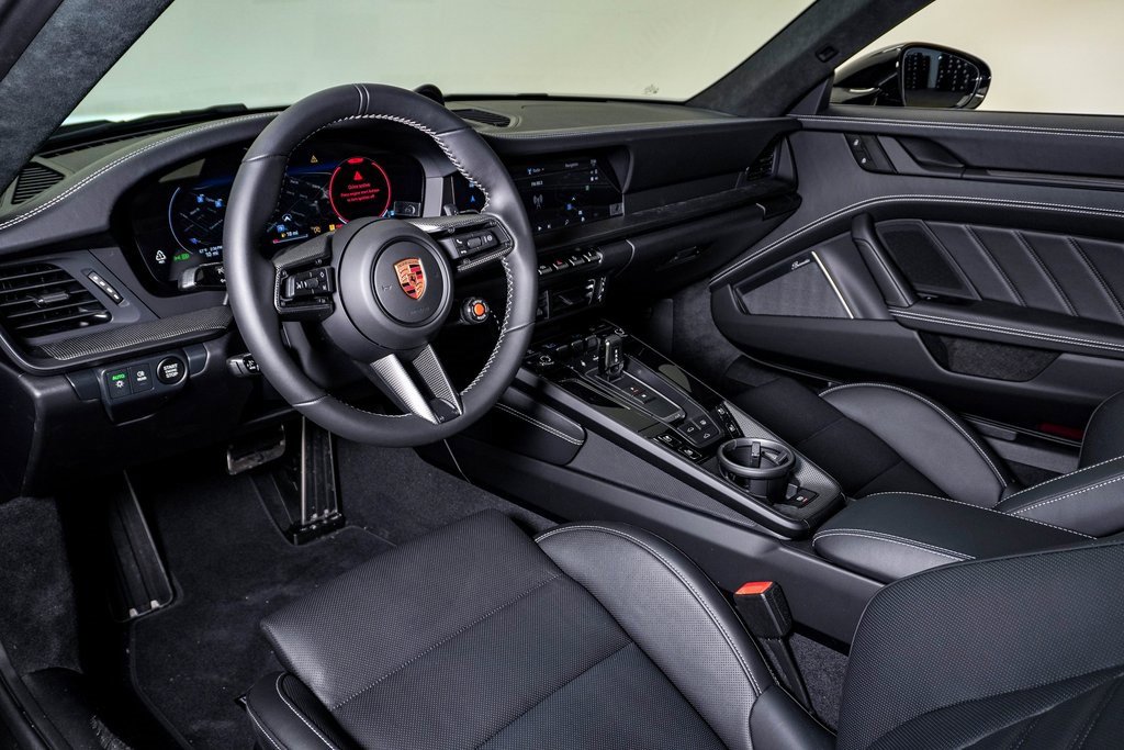 New 2026 Porsche 911 Carrera GTS image 4