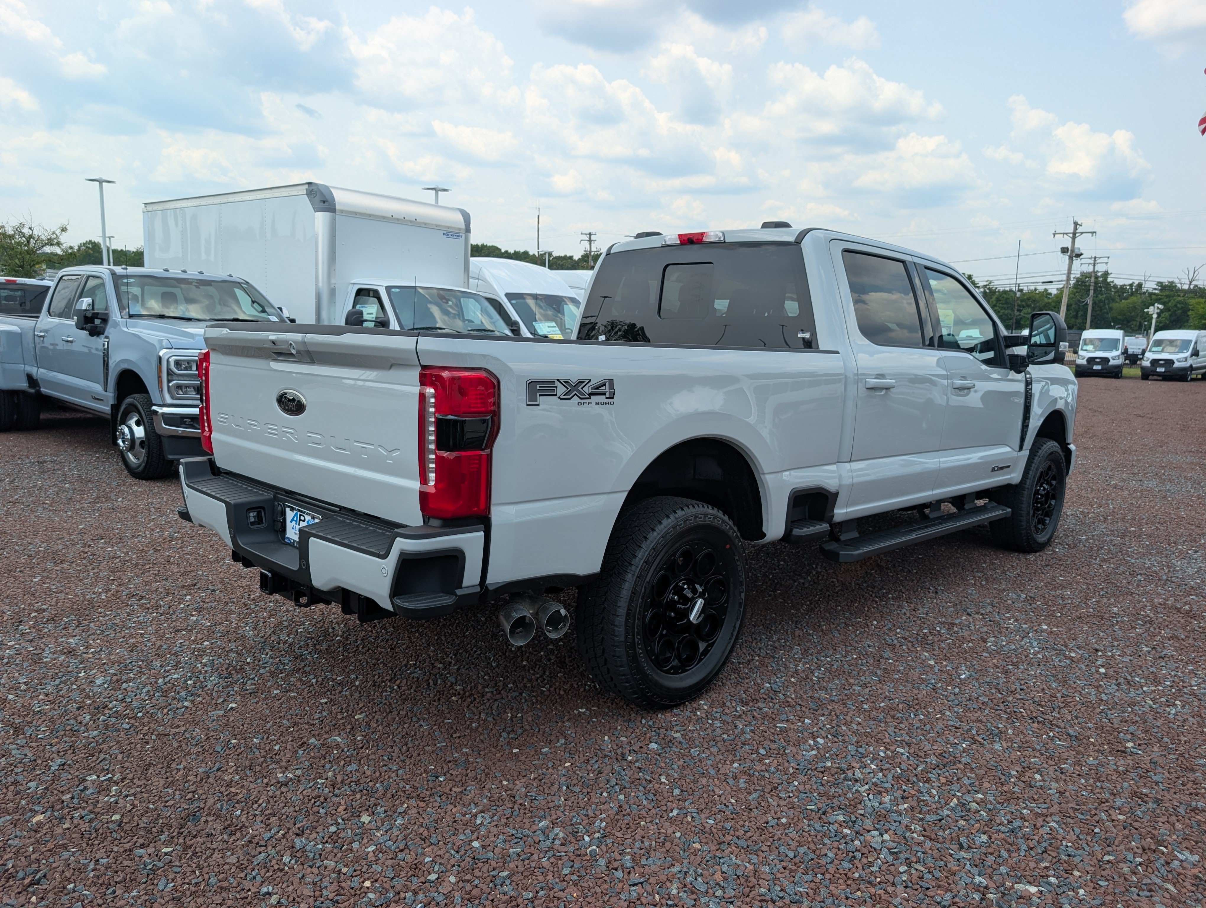 New 2026 Ford F250 XLT w/ XLT Premium Package AWD/4WD image 2