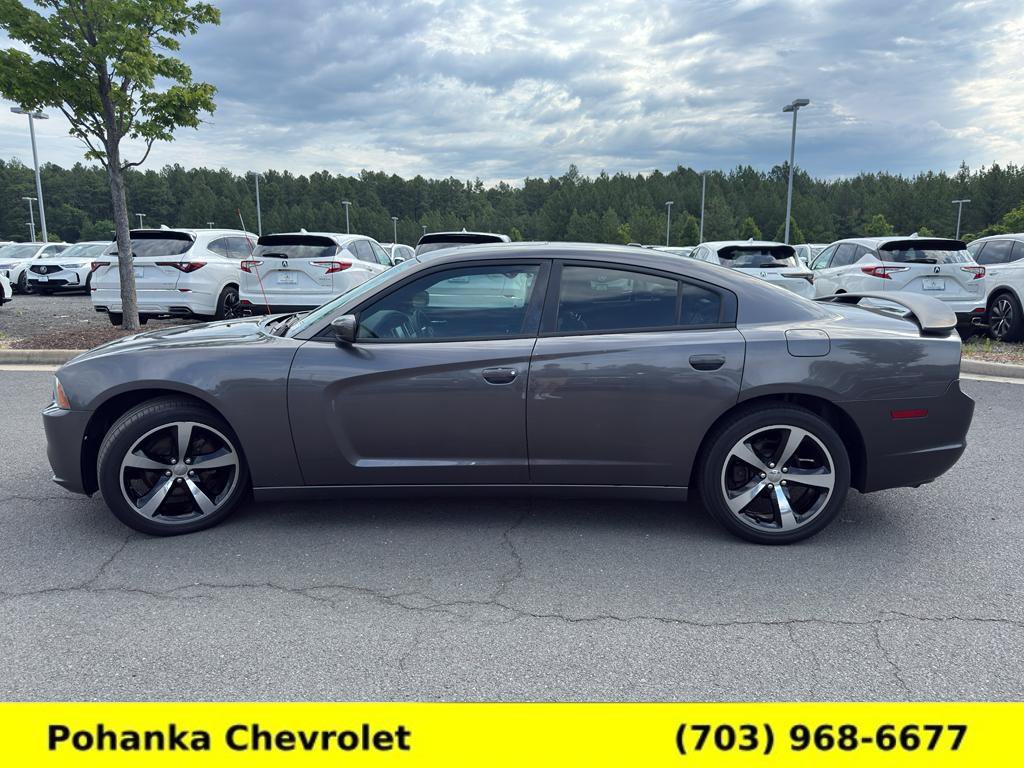 Used 2014 Dodge Charger SXT Plus RWD image 4
