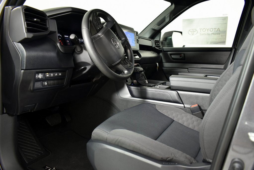 New 2025 Toyota Tundra SR image 18