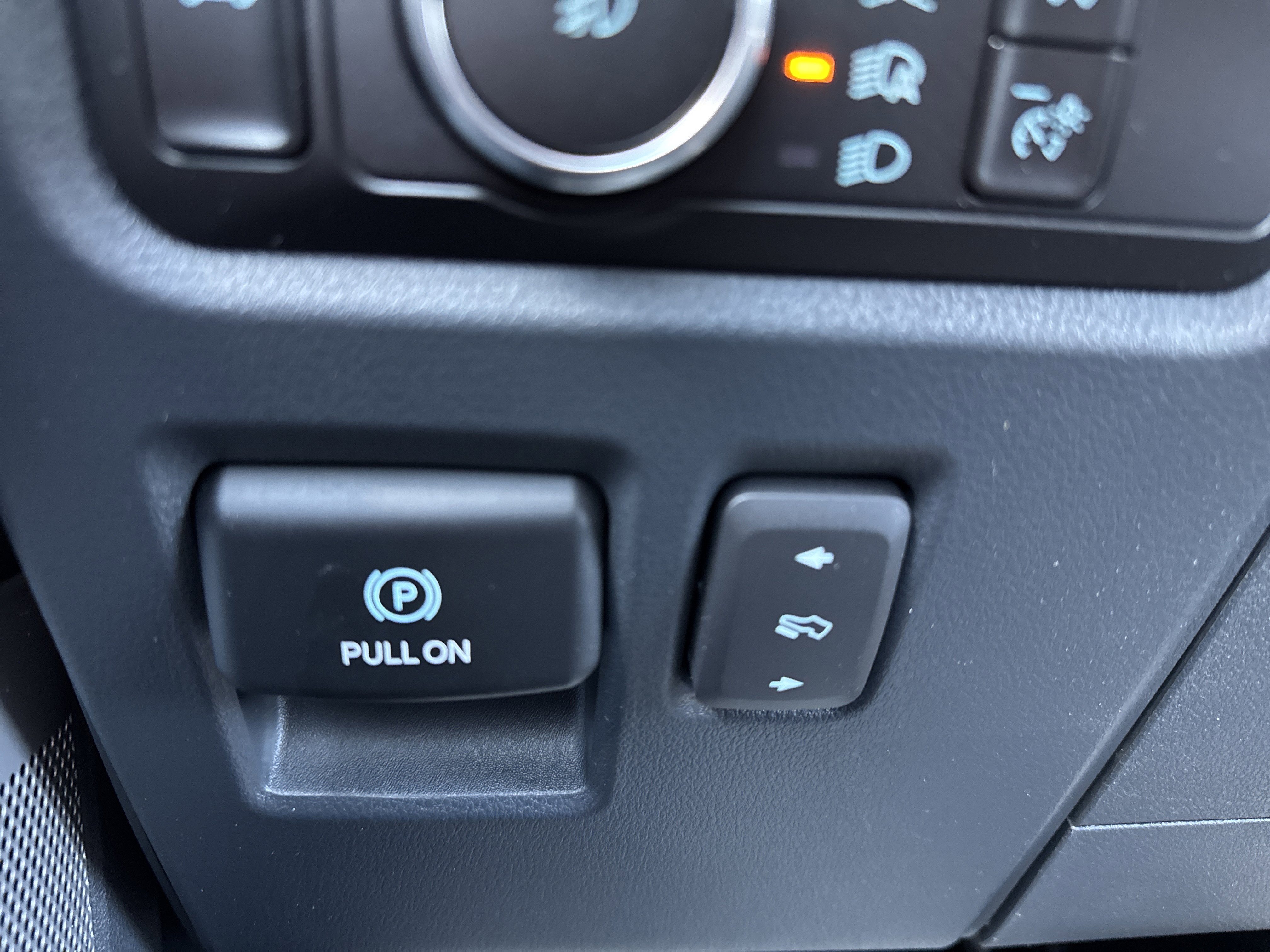 Certified 2023 Ford F150 Lariat image 18