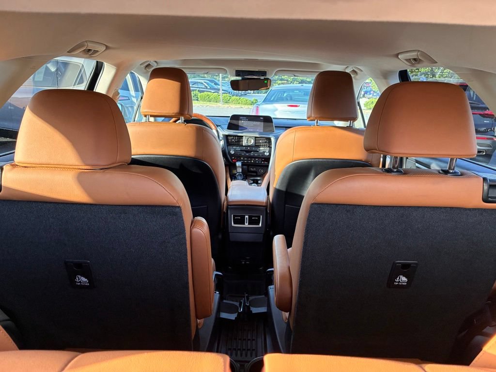 Used 2022 Lexus RX 350L Premium w/ Premium Package AWD/4WD image 12