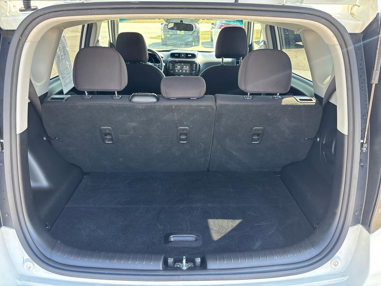 Used 2019 Kia Soul w/ Convenience Package image 22