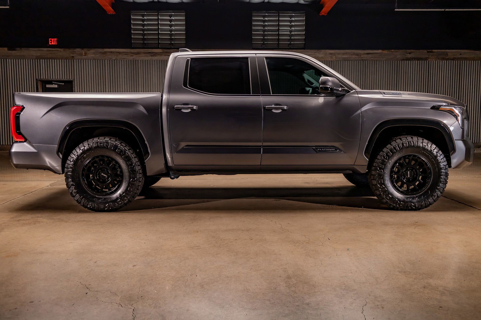 Used 2025 Toyota Tundra Platinum image 10