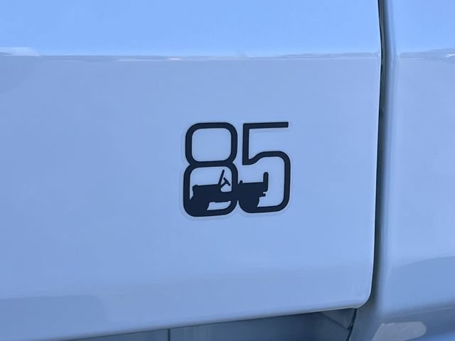 New 2026 Jeep Gladiator Sport AWD/4WD image 2