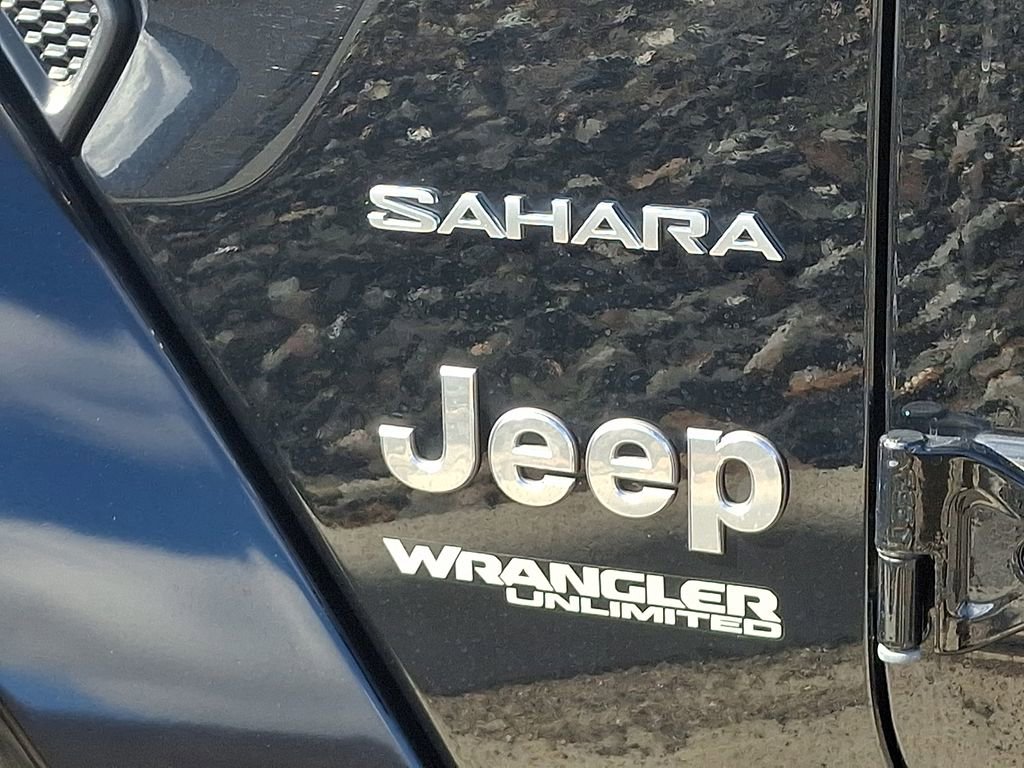 Used 2022 Jeep Wrangler Unlimited Sahara image 30
