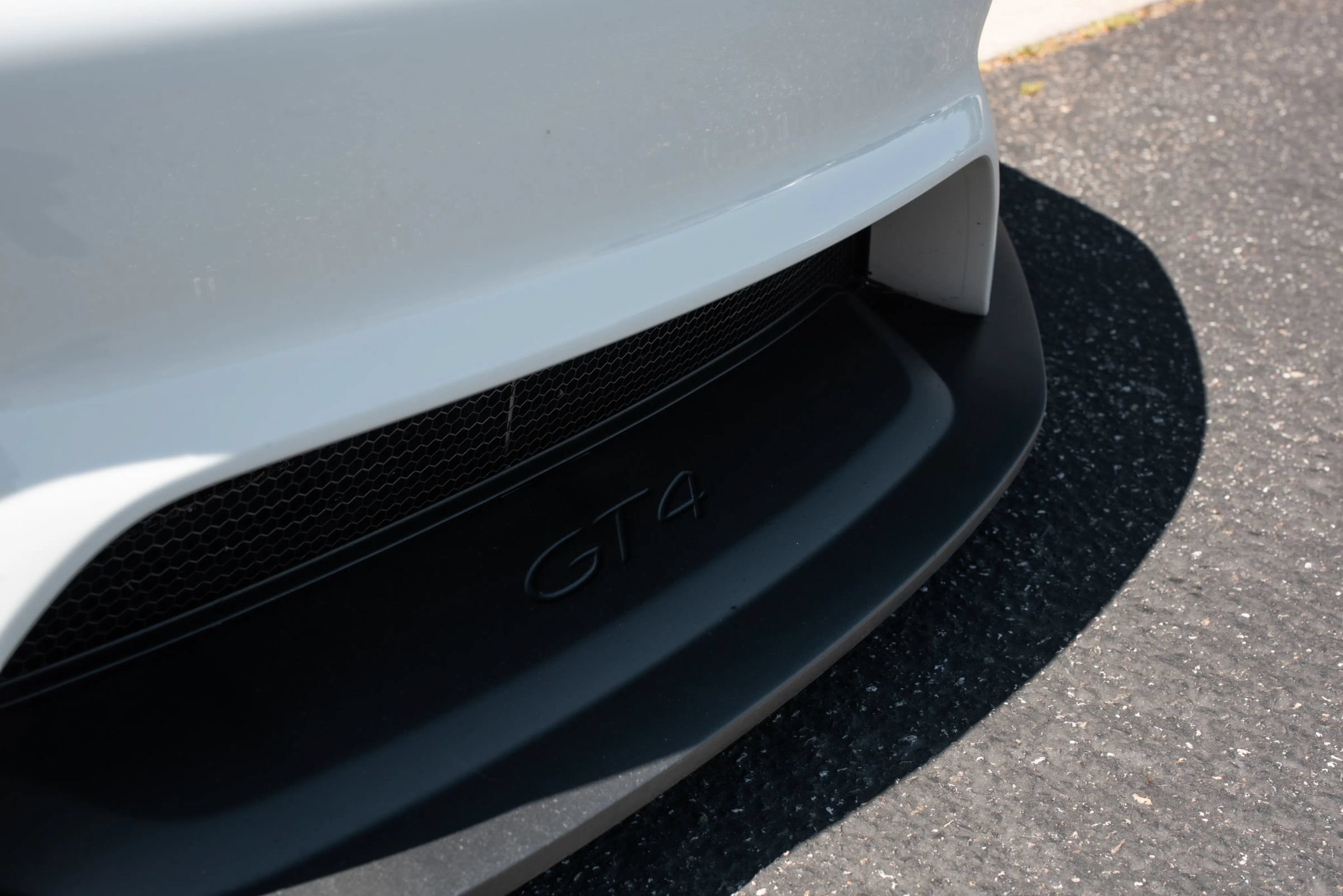 Used 2020 Porsche 718 Cayman GT4 RWD image 27