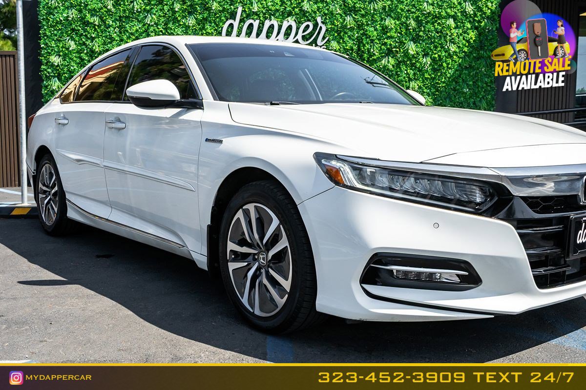 Used 2018 Honda Accord Touring image 4