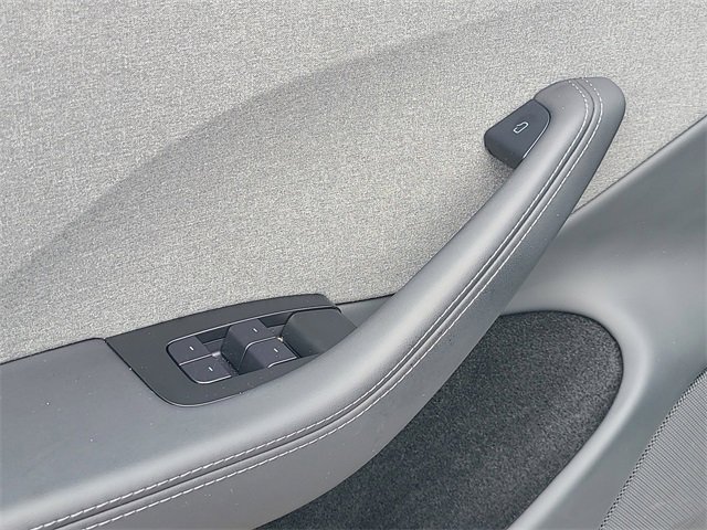 Used 2025 Tesla Model 3 Long Range image 19
