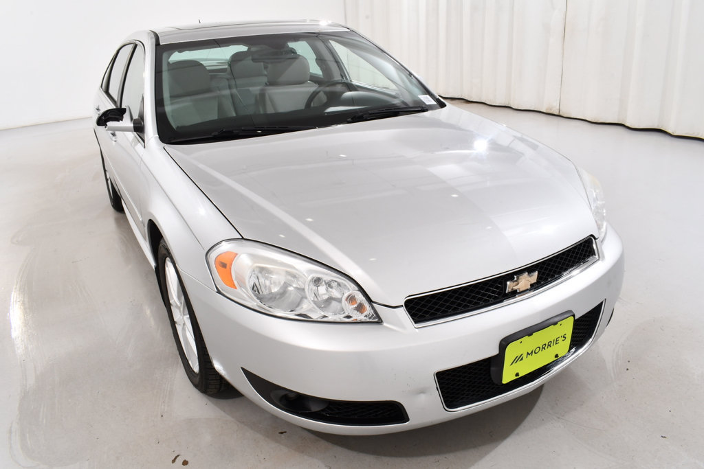 Used 2012 Chevrolet Impala LTZ FWD image 4