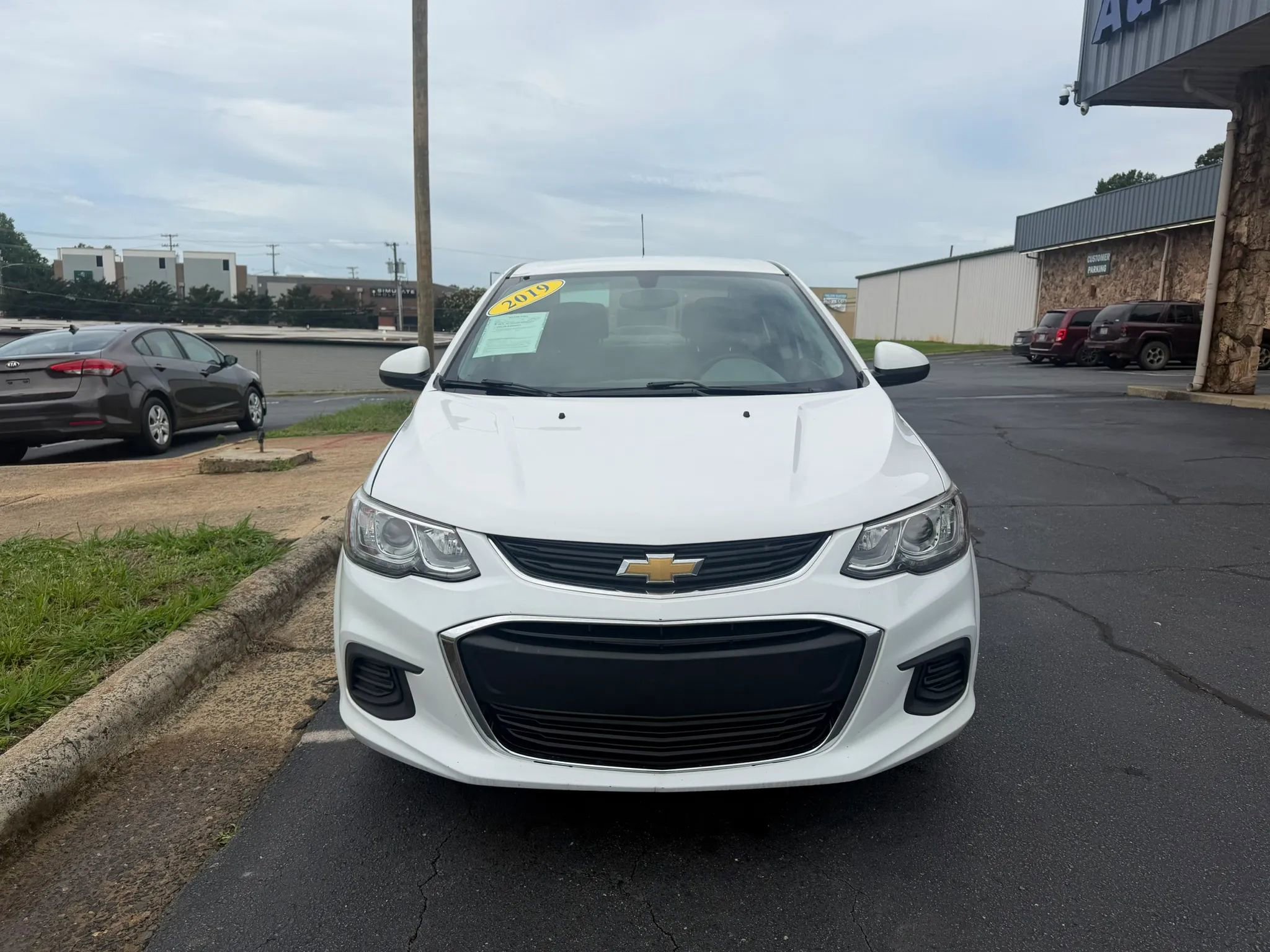 Used 2019 Chevrolet Sonic LS FWD image 2