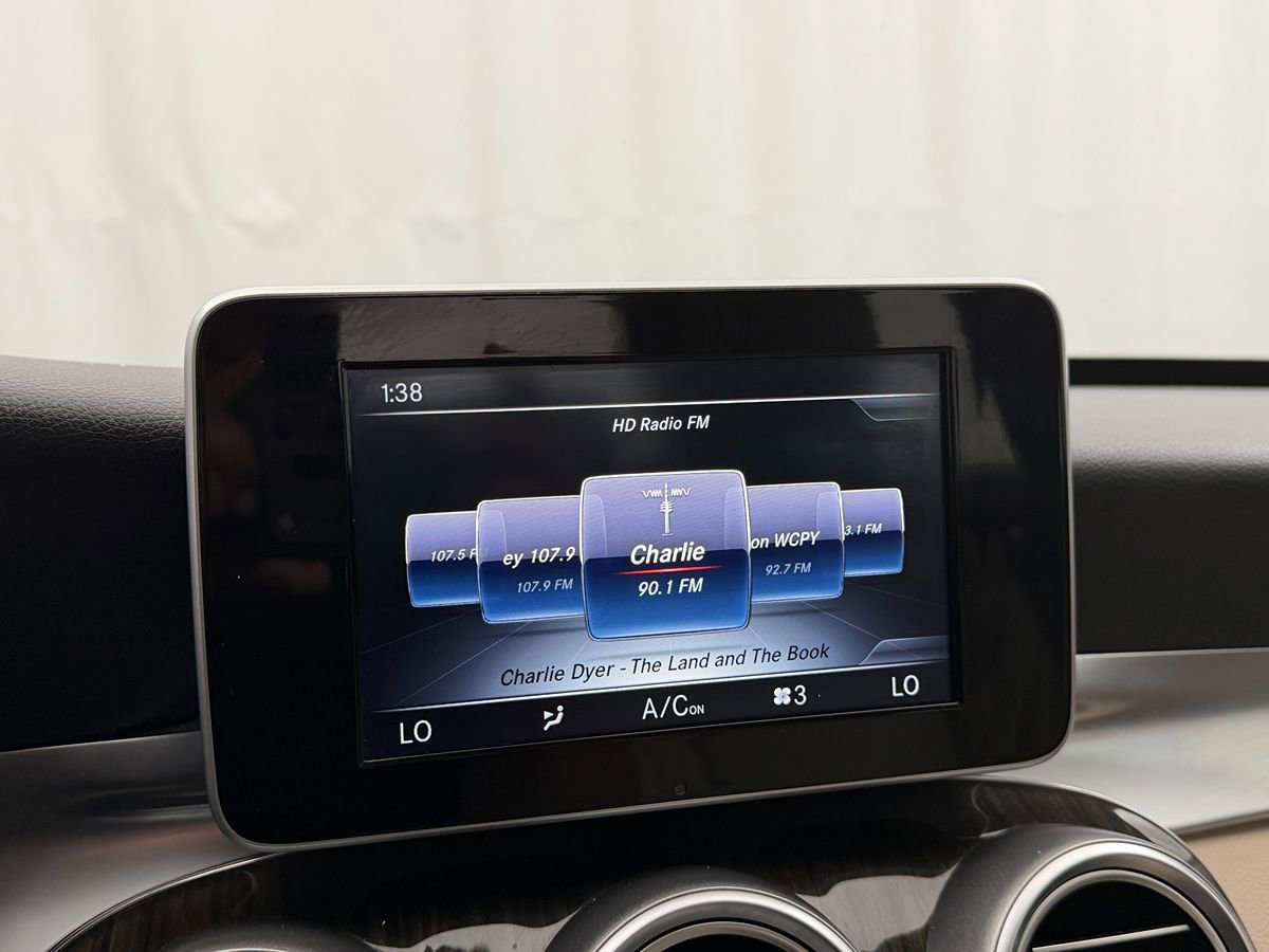 Used 2015 Mercedes-Benz C 300 4MATIC Sedan image 20
