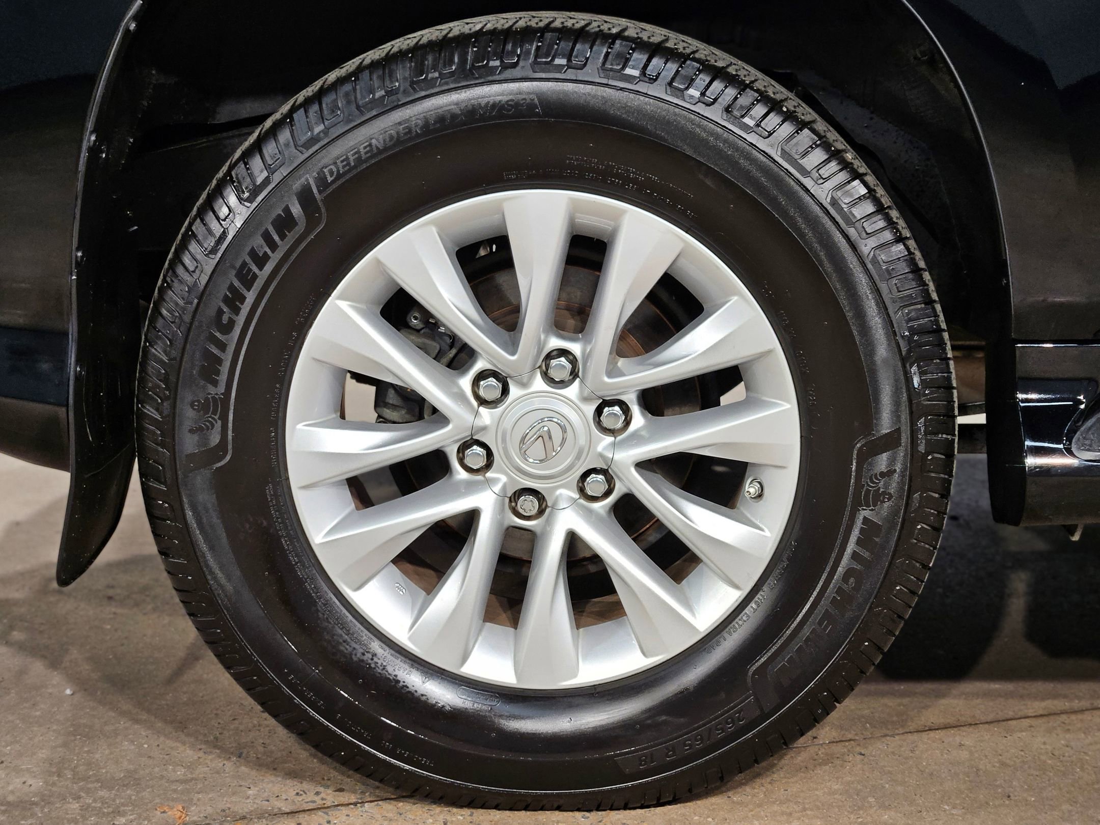 Used 2021 Lexus GX 460 Premium image 17