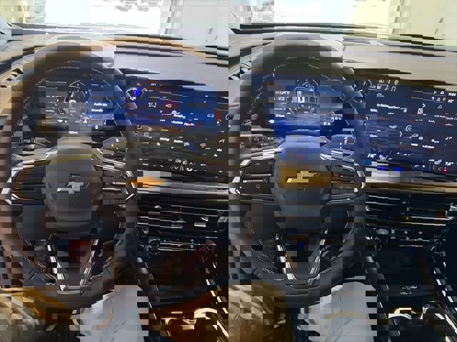 New 2026 Chevrolet Traverse LT w/ Sun and Wheel Package image 17