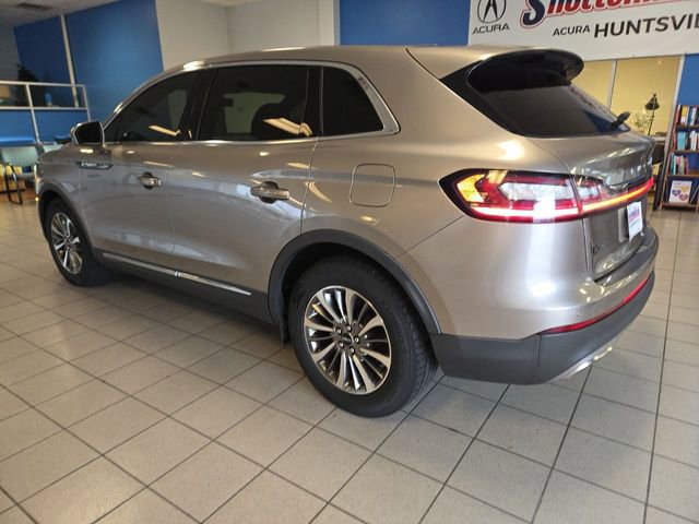 Used 2019 Lincoln Nautilus Select image 6