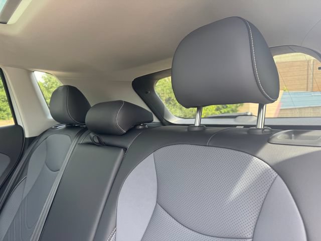 New 2026 Volkswagen Tiguan SE FWD image 18
