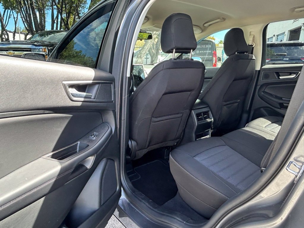 Used 2024 Ford Edge SE w/ Black Appearance Package AWD/4WD image 41