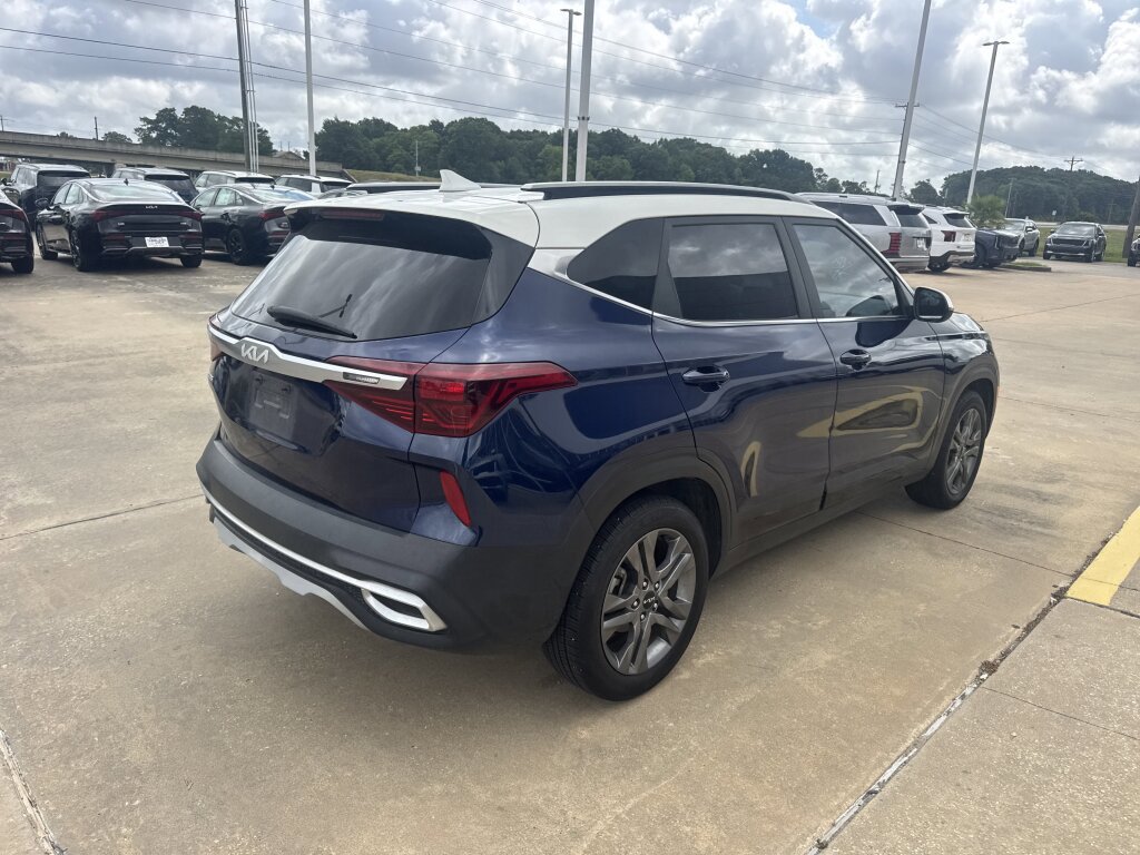 Certified 2023 Kia Seltos S FWD image 17