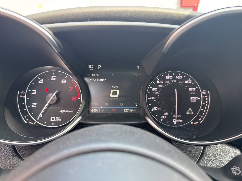 Used 2018 Alfa Romeo Giulia Quadrifoglio image 36