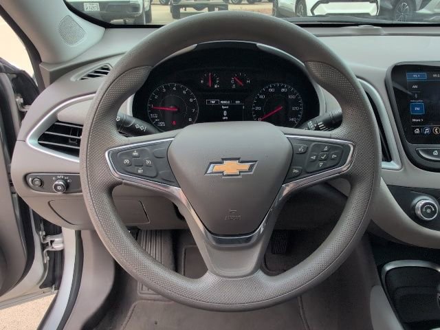 Used 2021 Chevrolet Malibu LS FWD image 14