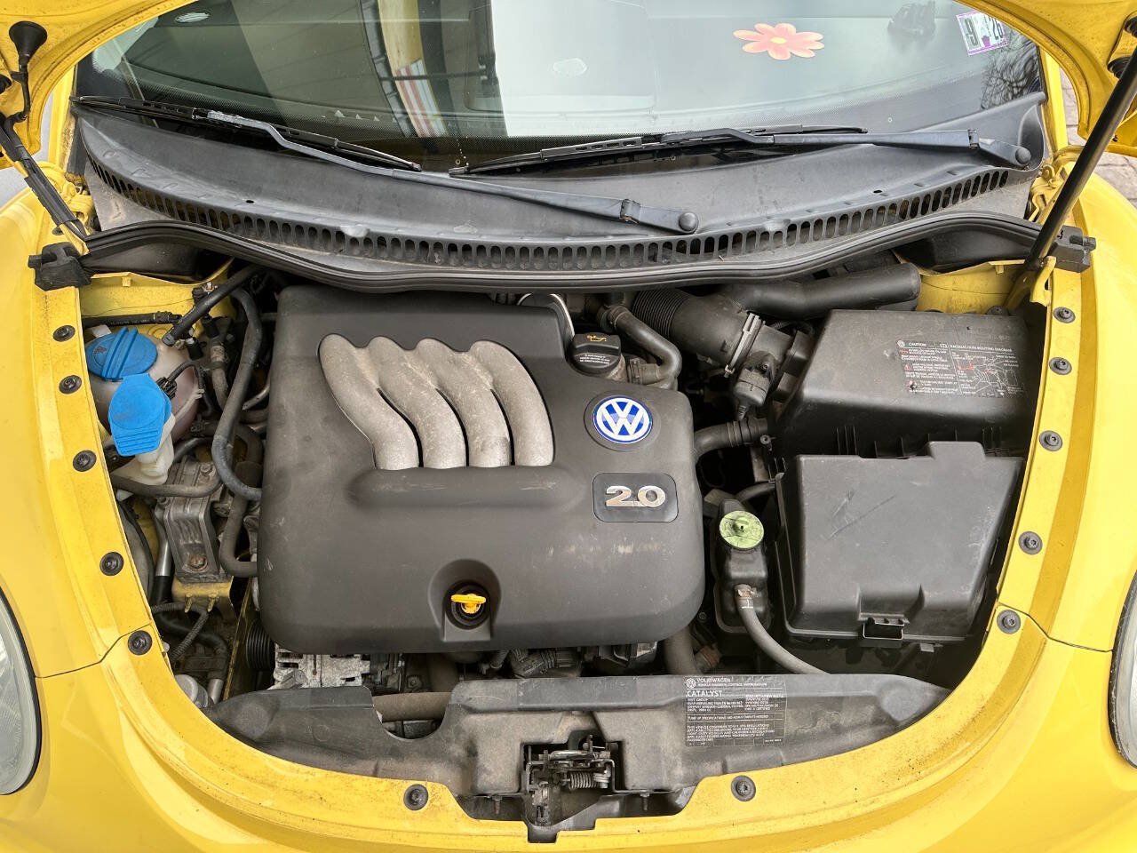 Used 2005 Volkswagen Beetle GL FWD image 10