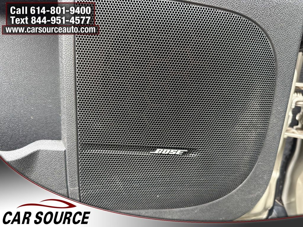 Used 2016 GMC Acadia SLT w/ Open Road Package image 17