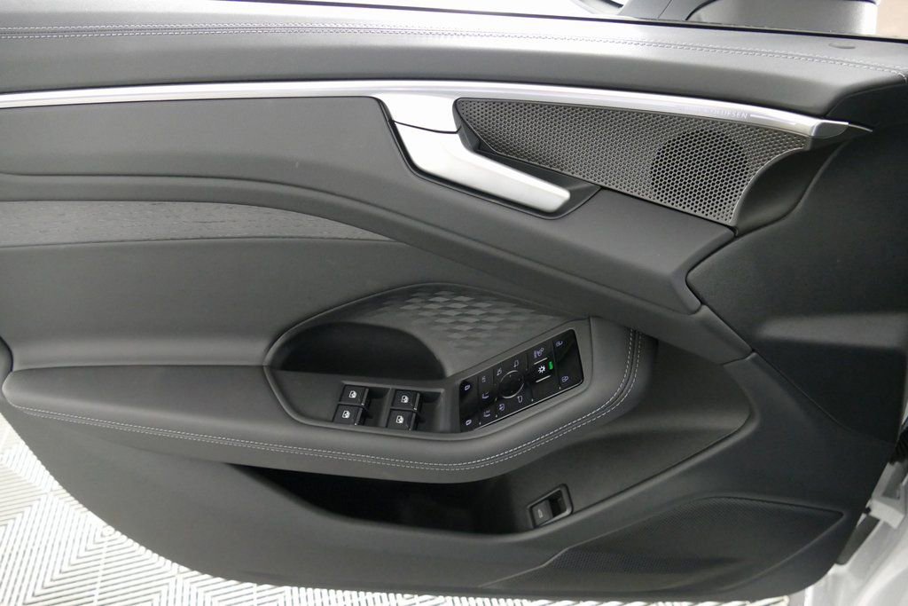 New 2026 Audi A6 Premium Plus AWD/4WD image 11