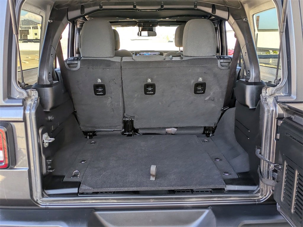 Used 2024 Jeep Wrangler Sport S image 26