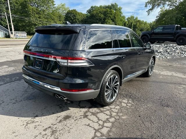 Used 2023 Lincoln Aviator Reserve w/ Equipment Group 201A AWD/4WD image 5