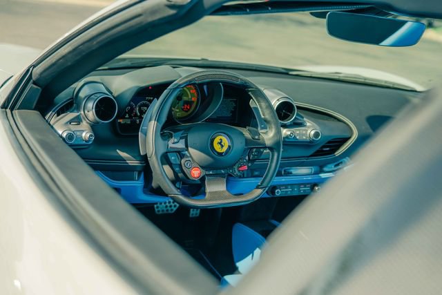 Used 2023 Ferrari F8 Tributo RWD image 41