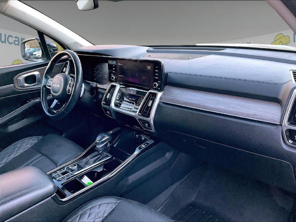 Used 2022 Kia Sorento SX Prestige AWD/4WD image 14