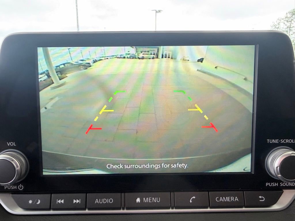 Used 2023 Nissan Sentra SR w/ Midnight Edition Package image 26