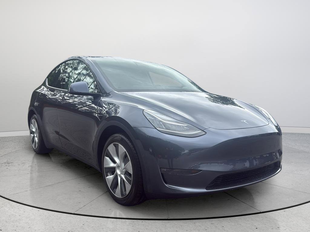 Used 2021 Tesla Model Y Long Range AWD/4WD image 1