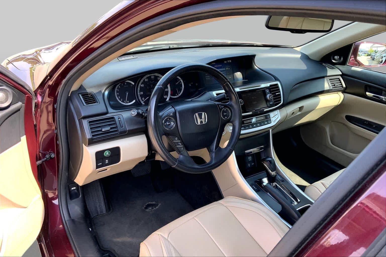 Used 2015 Honda Accord EX-L image 16