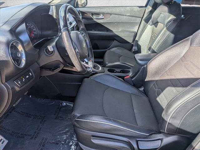 Used 2021 Kia Forte GT-Line image 11