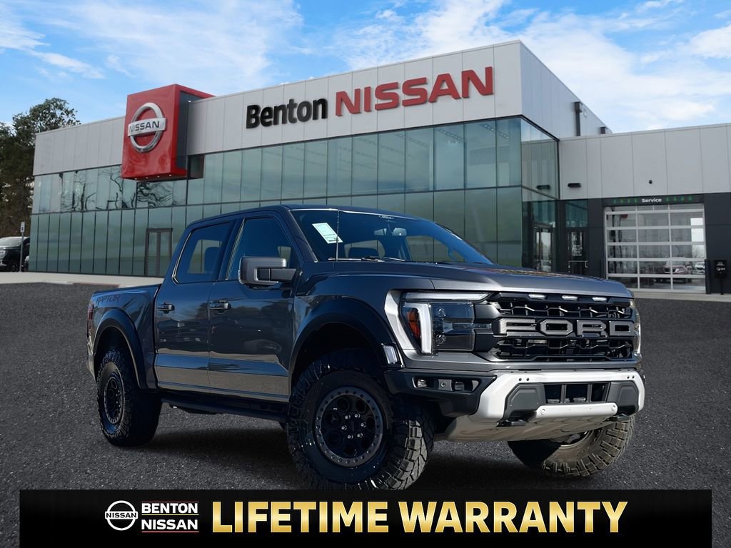Used 2025 Ford F150 Raptor image 4
