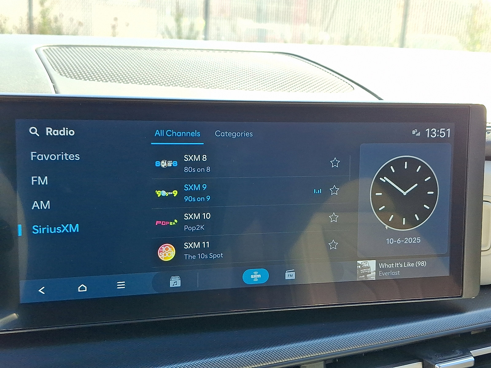 Used 2024 Hyundai Santa Fe SEL image 23