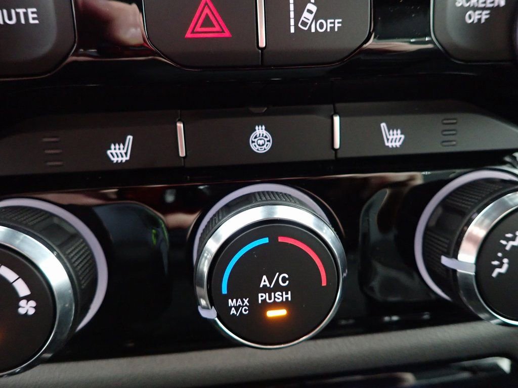 New 2025 RAM 1500 Big Horn image 2