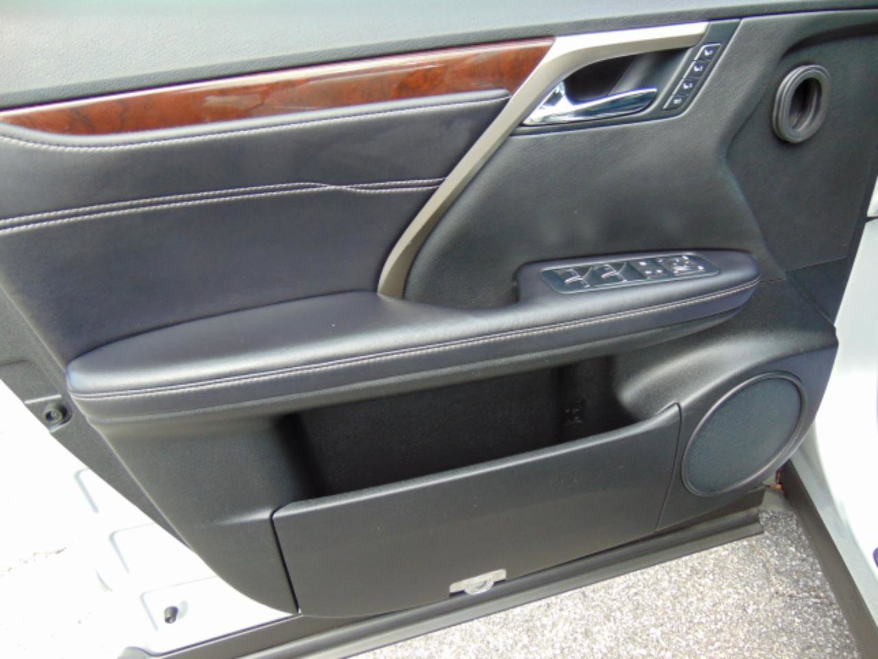 Used 2016 Lexus RX 350 AWD w/ Premium Package image 13
