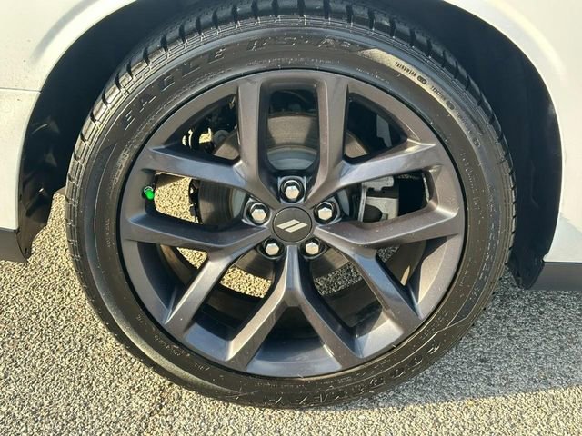 Used 2023 Dodge Challenger R/T w/ Blacktop Package image 7