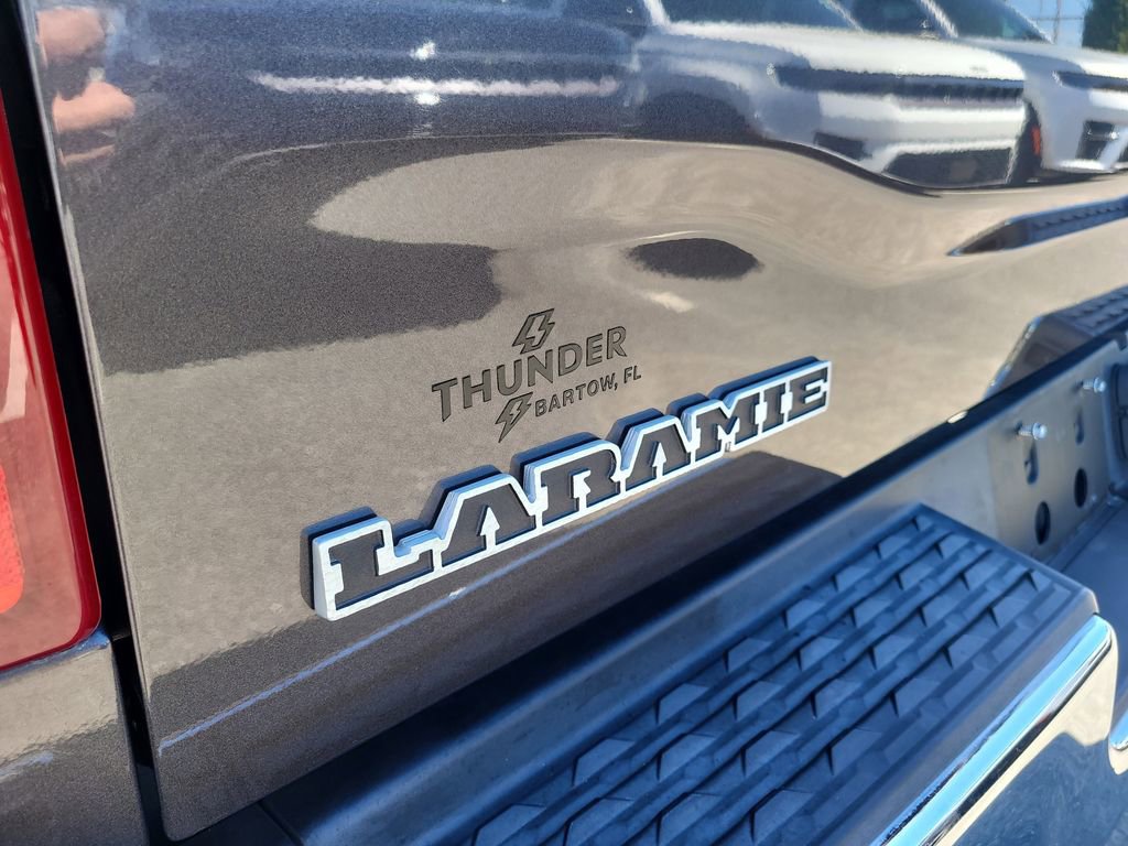 Used 2019 RAM 3500 Laramie AWD/4WD image 9